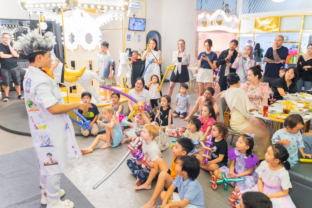 Top 5 điểm check in giáng sinh gần khách sạn Dazi Signature Sài Gòn